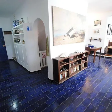 Villa El Club 3 Bed 3 Bath Front *